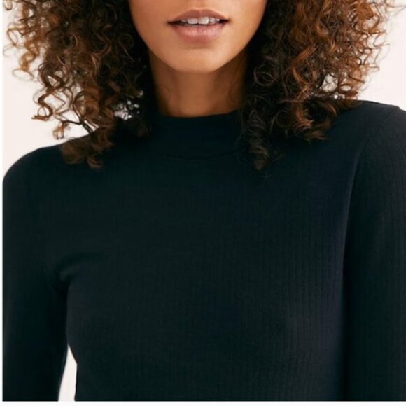 NWT Free People Rickie Long Sleeve Ribbed Mock Neck Top Size Small Brand New! - Picture 4 of 7